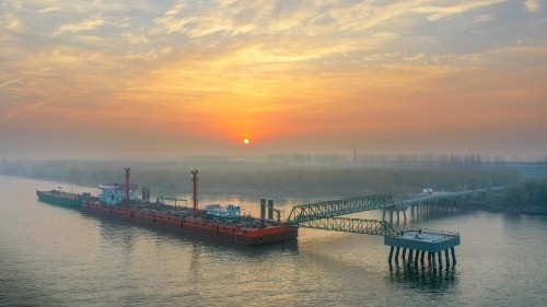 省财政支持危化品船舶换货种“应洗必洗”全力守护长江生态安全